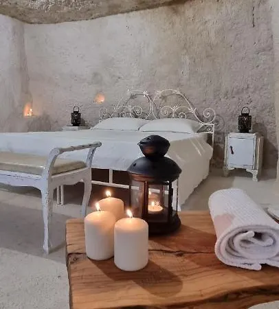 Le Dimore Del Tufo Grotta *